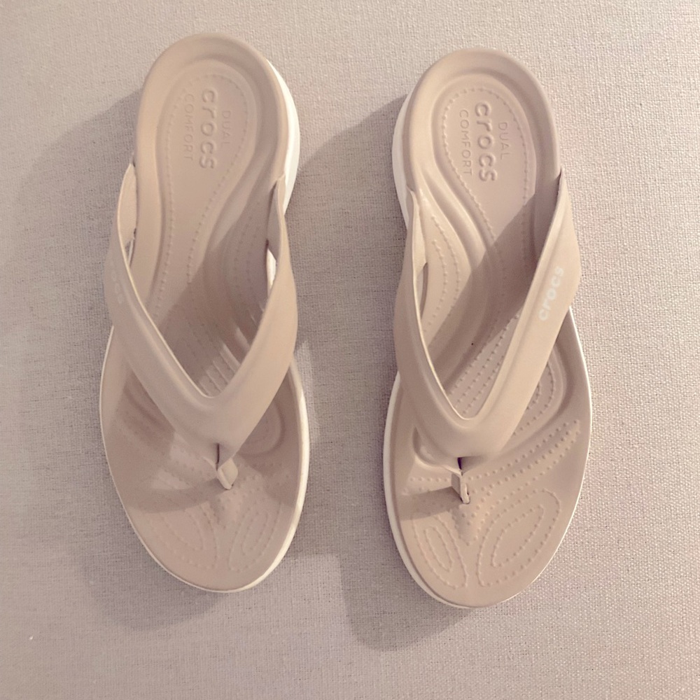 Crocs Dual Comfort Capri V Sporty Flip Flops